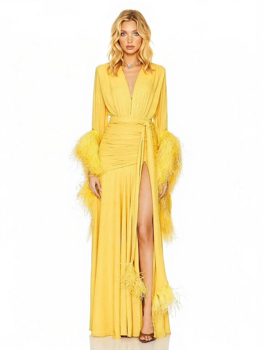 Michelle elegante Chiffon-Maxi-Robe mit Federn