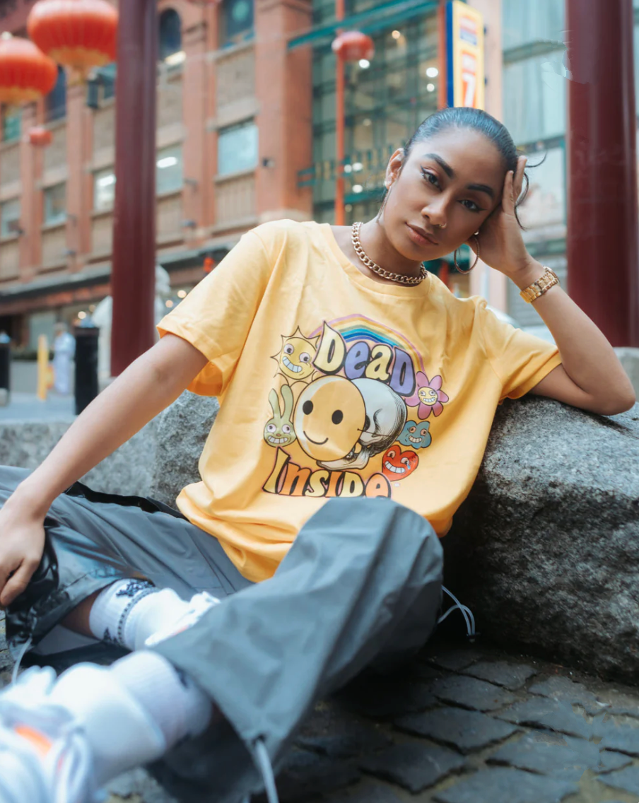 I'm Dead Inside - T-Shirt
