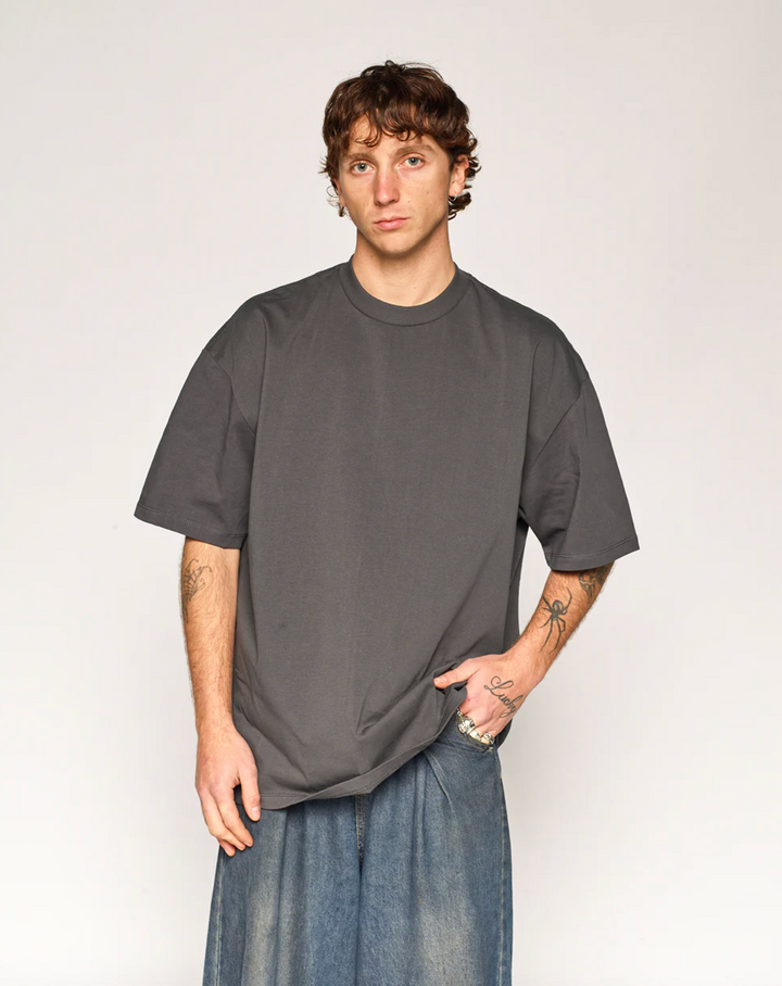 Everyday Tee – Oversized T-Shirt