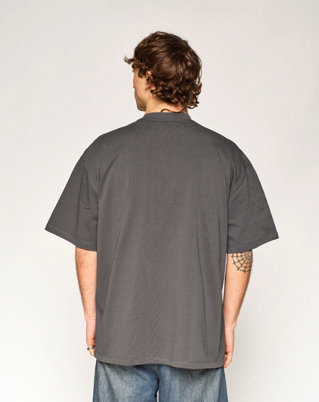Everyday Tee – Oversized T-Shirt