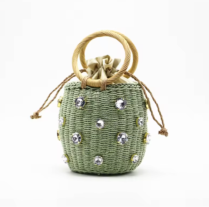1 Tasche aus Strohgeflecht