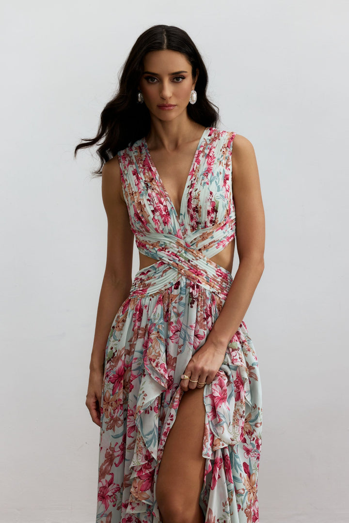 Detailansicht Anila Maxikleid mit Rüschen - KYMA