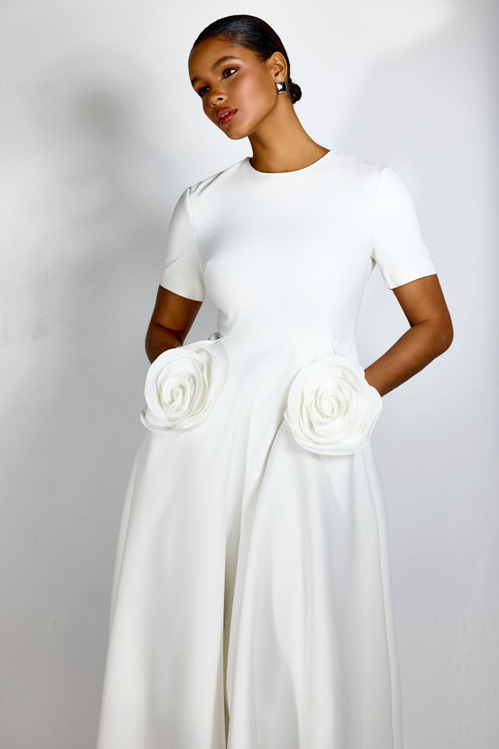 Ava Midikleid, im Profil - KYMA