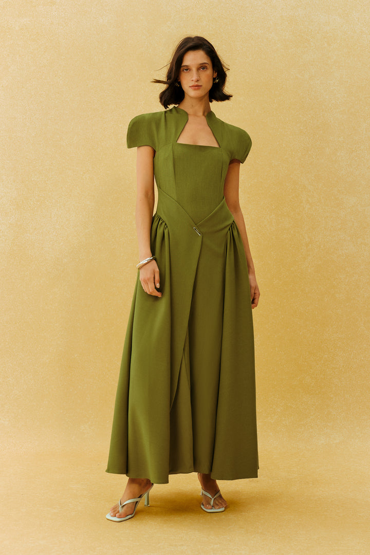 Came For You Grünes Maxikleid mit Schlitzkragen und Kappenärmeln - KYMA