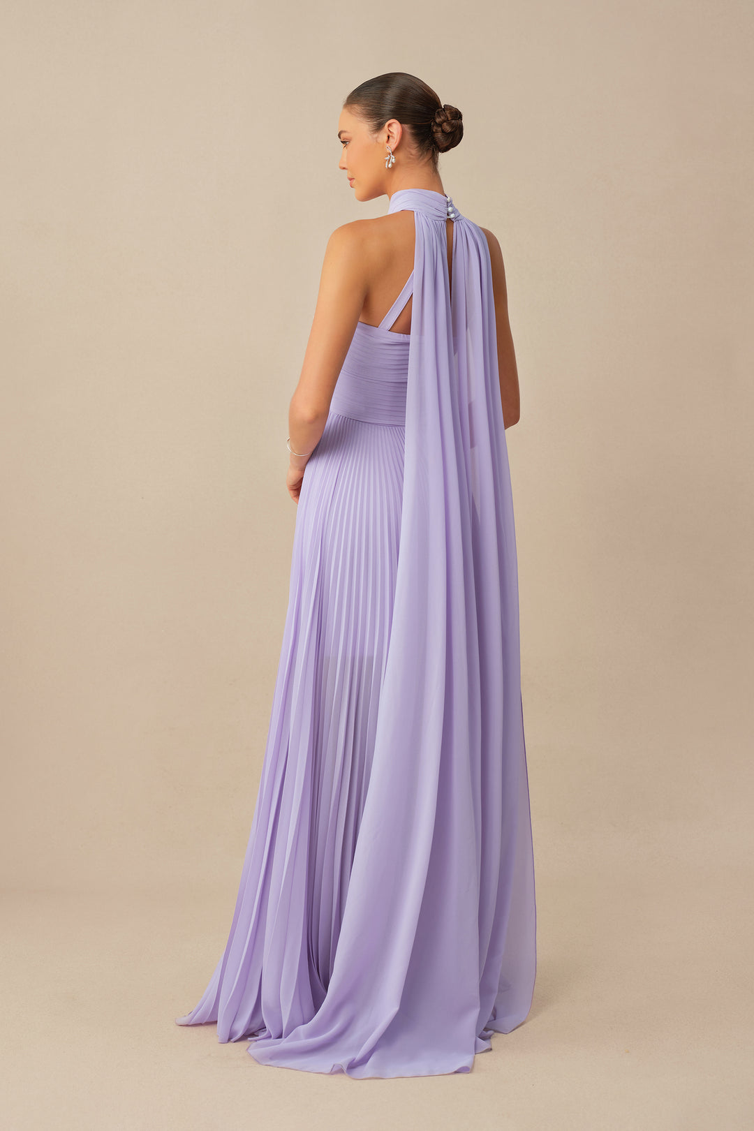 Lila Maxikleid mit Kreuzträgern und Falten – KYMA