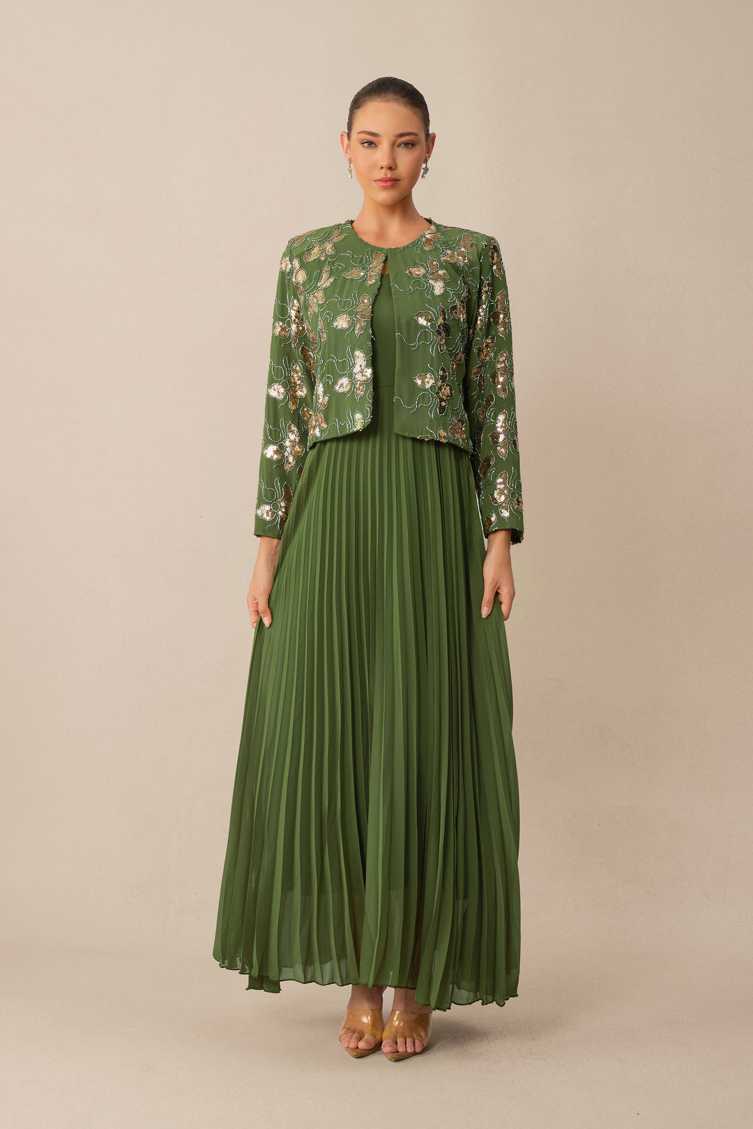 Grünes Pailletten-Blumen-Crop-Jacke & Plissiertes Kleid Set Vorderansicht - KYMA