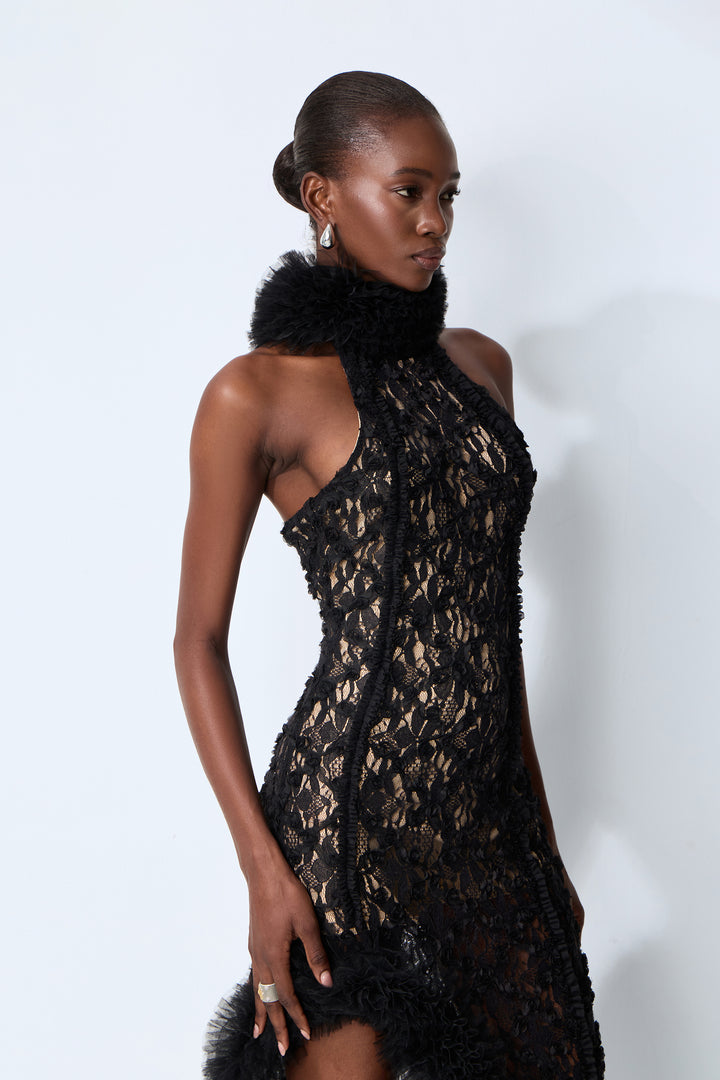 Elegantes Spitzen-Maxikleid mit hohem Schlitz für Damen – KYMA