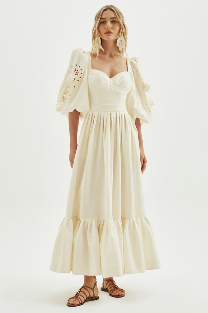 Das Eunice Maxikleid im vollen Umfang - KYMA