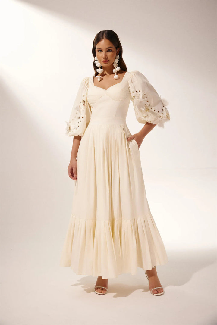 Eunice Maxikleid mit Ballonärmeln und Cut-outs - KYMA