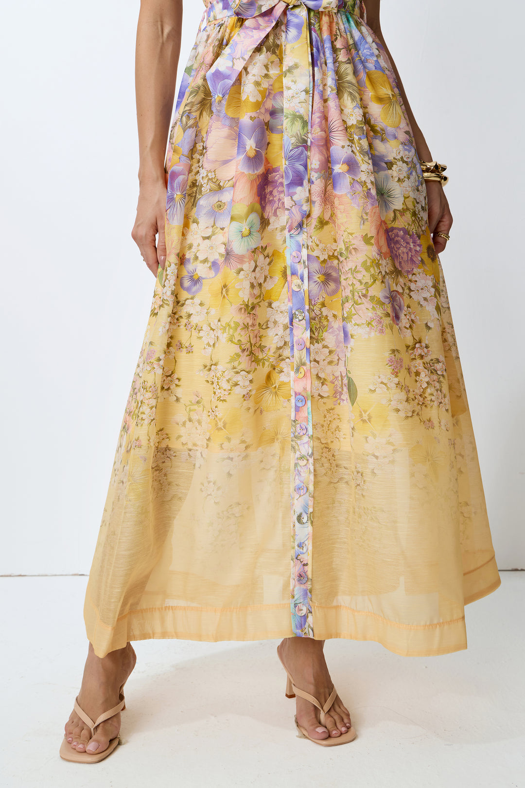 Feel the Sun gelbes Blumen-Maxikleid – KYMA