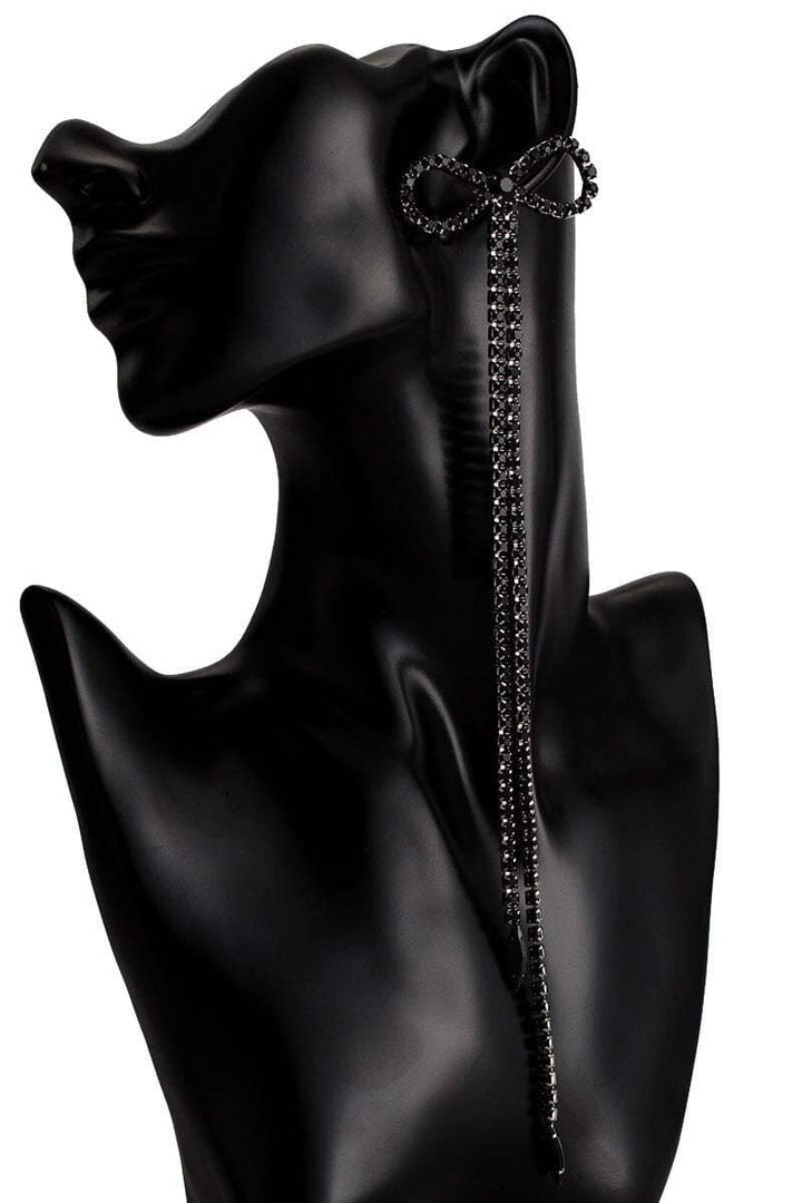 Diamante Bowknot Quasten-Ohrringe - KYMA - Tragebild seitlich