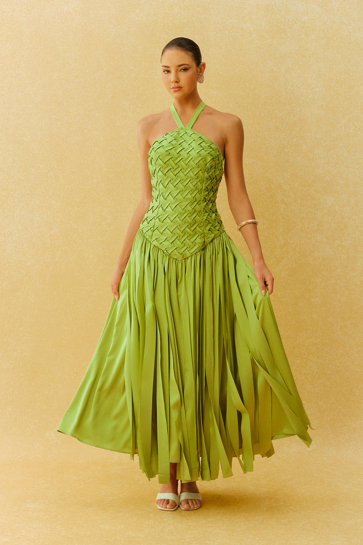 Grünes Maxikleid mit Neckholder und Fransen – KYMA