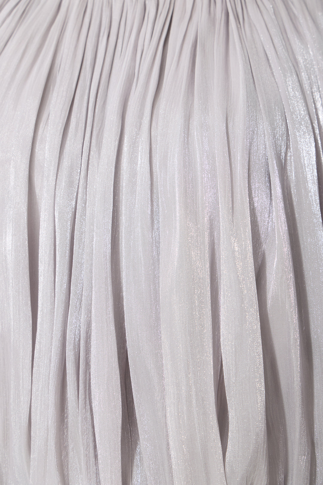 Graues Maxikleid mit Drapierung und Raffung – KYMA