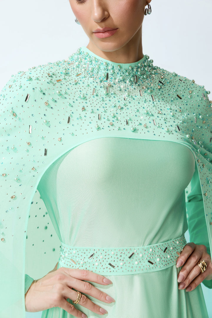 Hellgrünes Jerseykleid mit hohem Kragen - KYMA