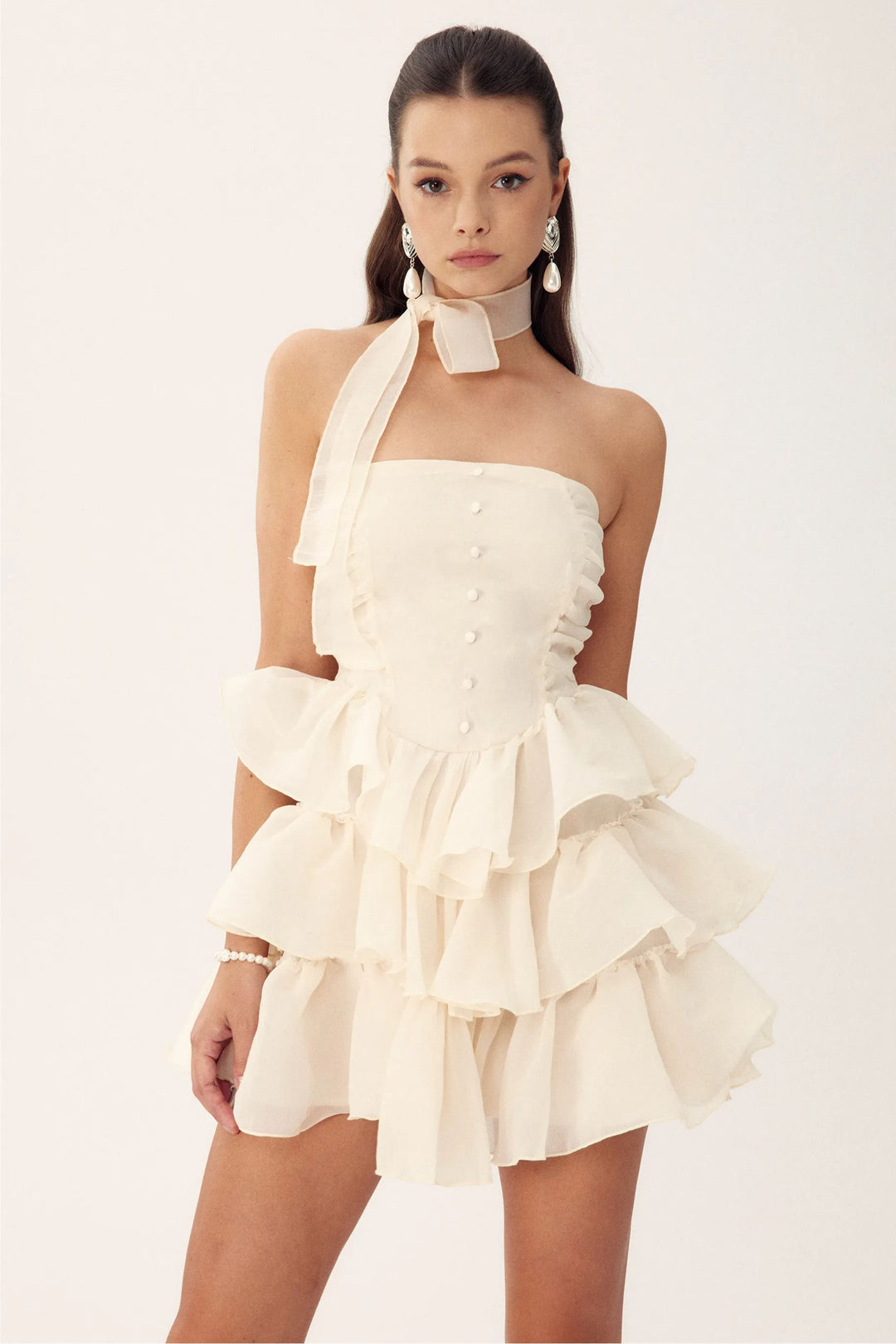 Janice trägerloses Mini-Chiffonkleid mit Rüschensaum - KYMA