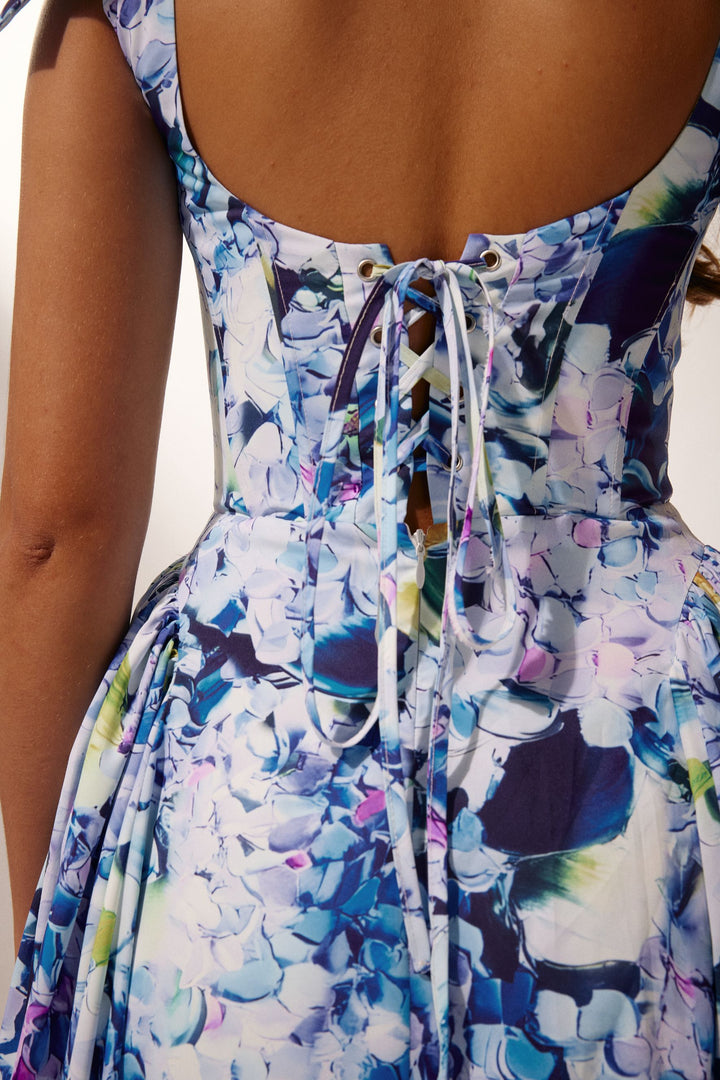 Kacey Maxikleid mit Hortensien-Print Bewegung - KYMA