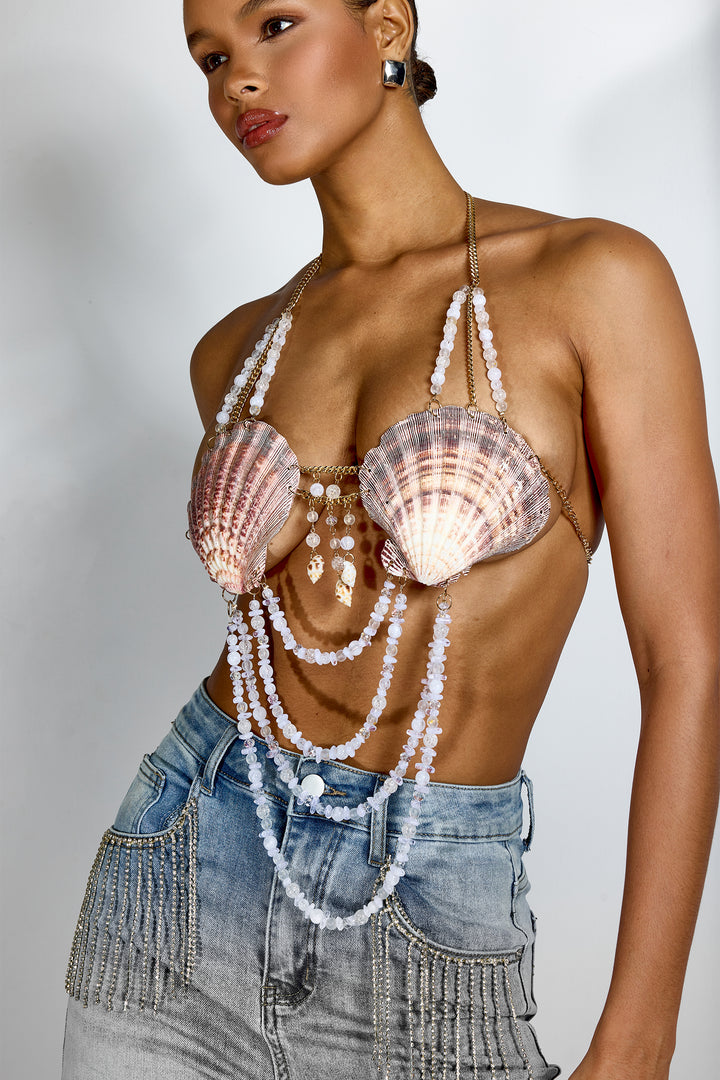 Rückenansicht des rückenfreien Kendra Tops – KYMA