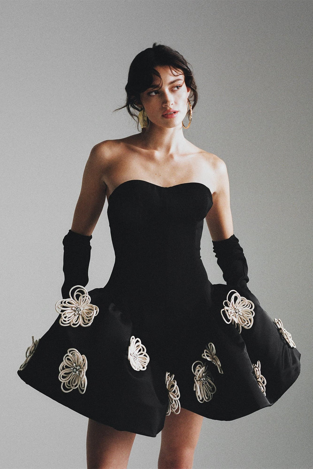 Leona Blumen-Applikation Bandage Mini-Kleid kombiniert - KYMA