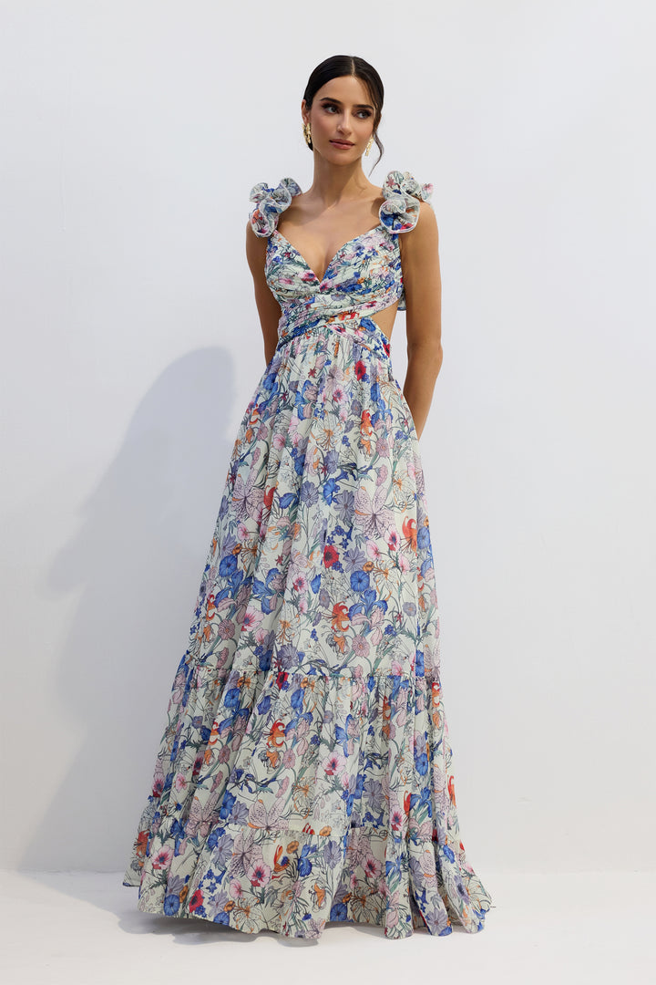 Styling-Vorschlag für das Marissa Maxikleid bei einer Gartenparty - KYMA