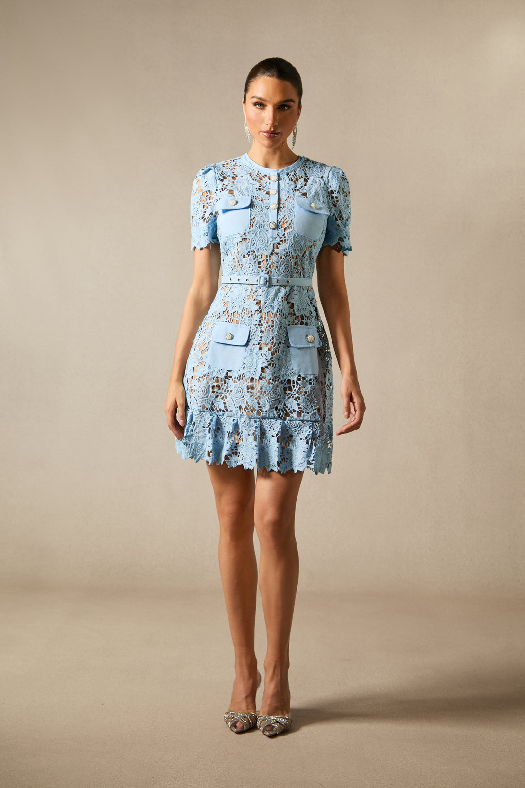 Renata Blumenspitzen Mini-Kleid – Detail Rückseite – KYMA