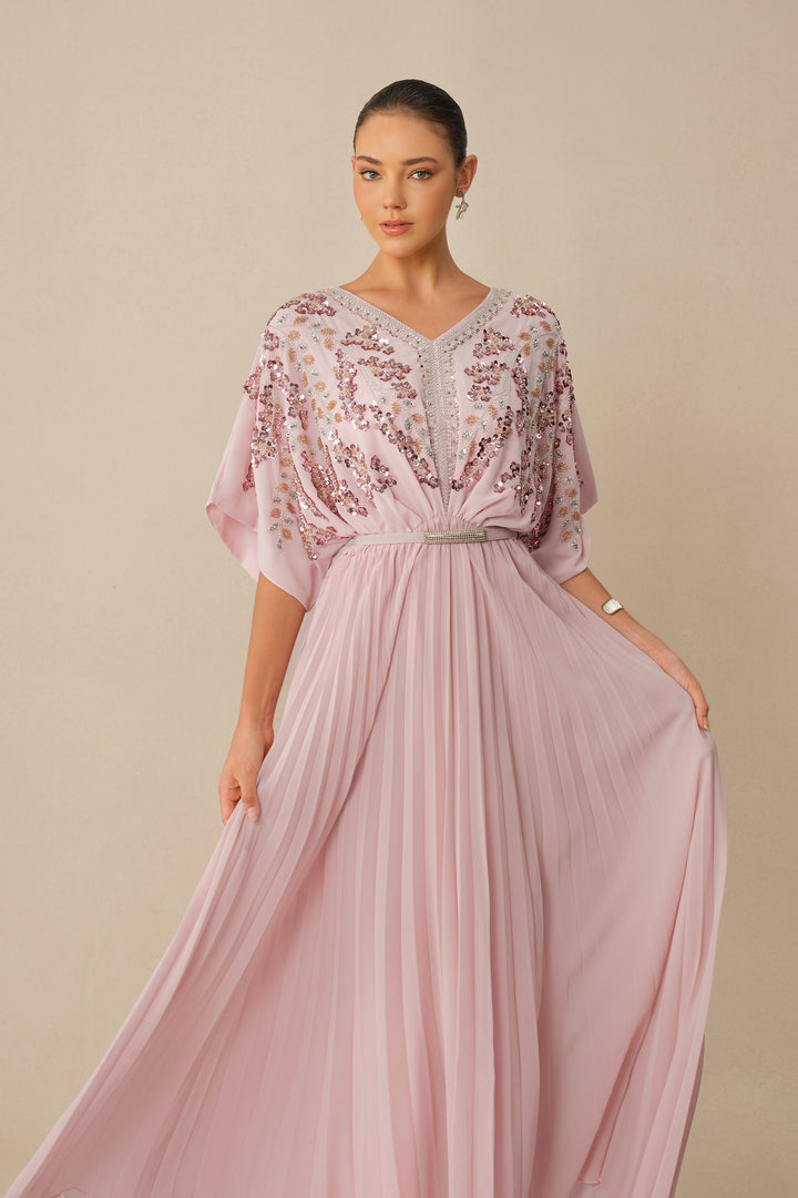Outfit für besondere Anlässe mit Pailletten - KYMA