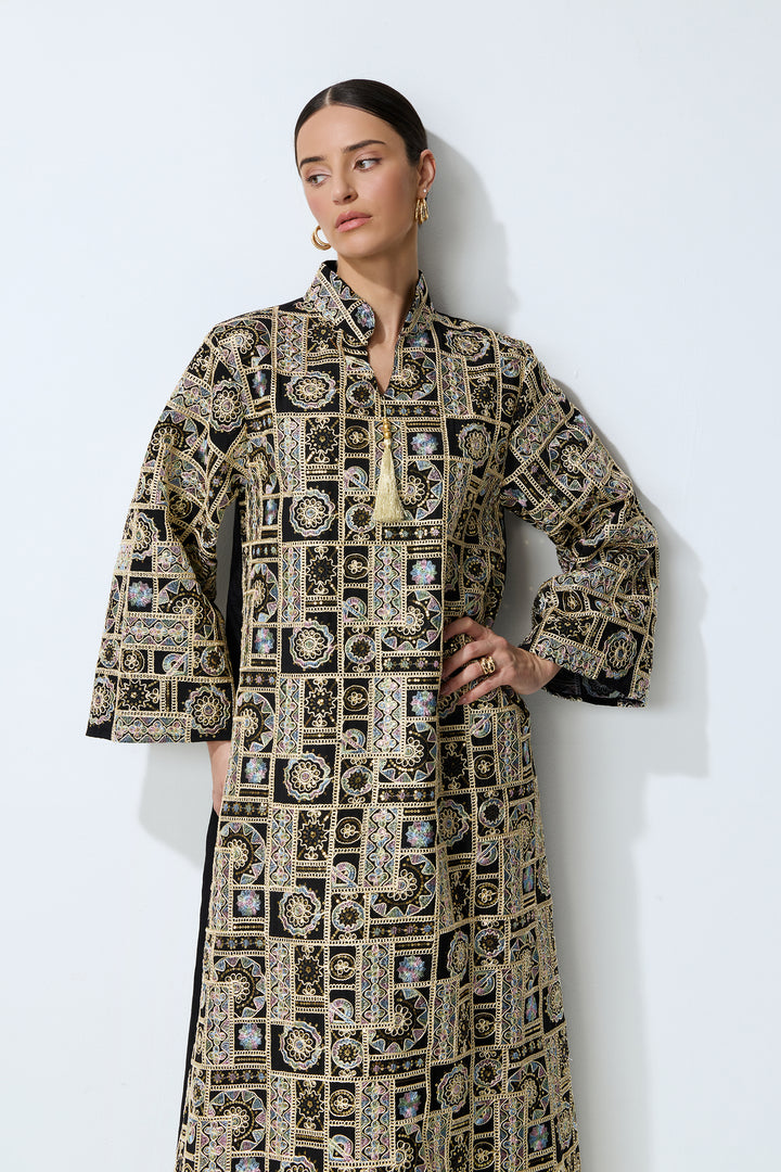 Schwarzes Kaftan-Maxikleid mit lockerem Schnitt - KYMA