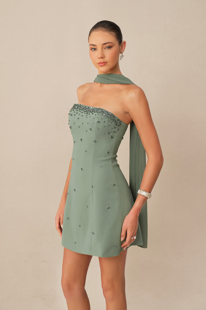 Detail der Strassverzierungen am Minikleid - KYMA