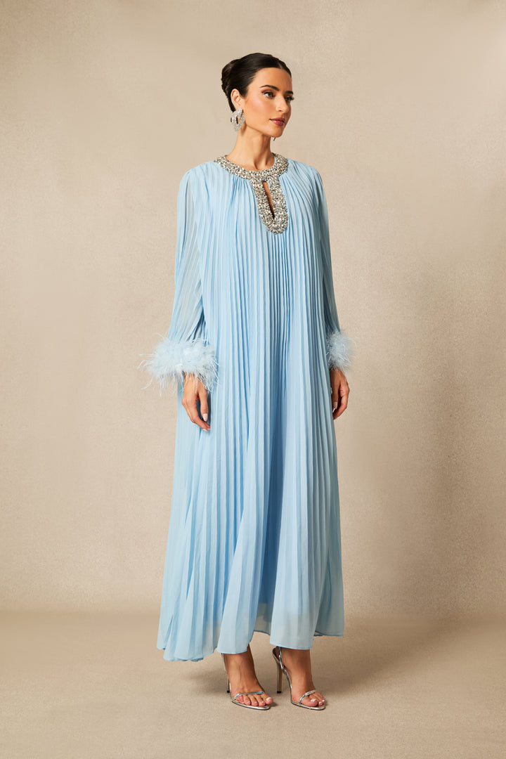 Fließender Chiffonstoff des Yvonne Kleides KYMA